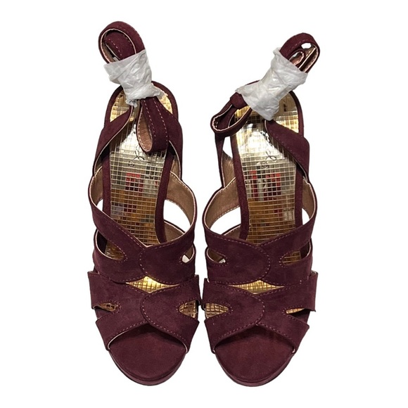 Qupid Reflective Platform High Heel Sandals Burgundy Faux Suede Open Toe Cutout - Picture 3 of 8